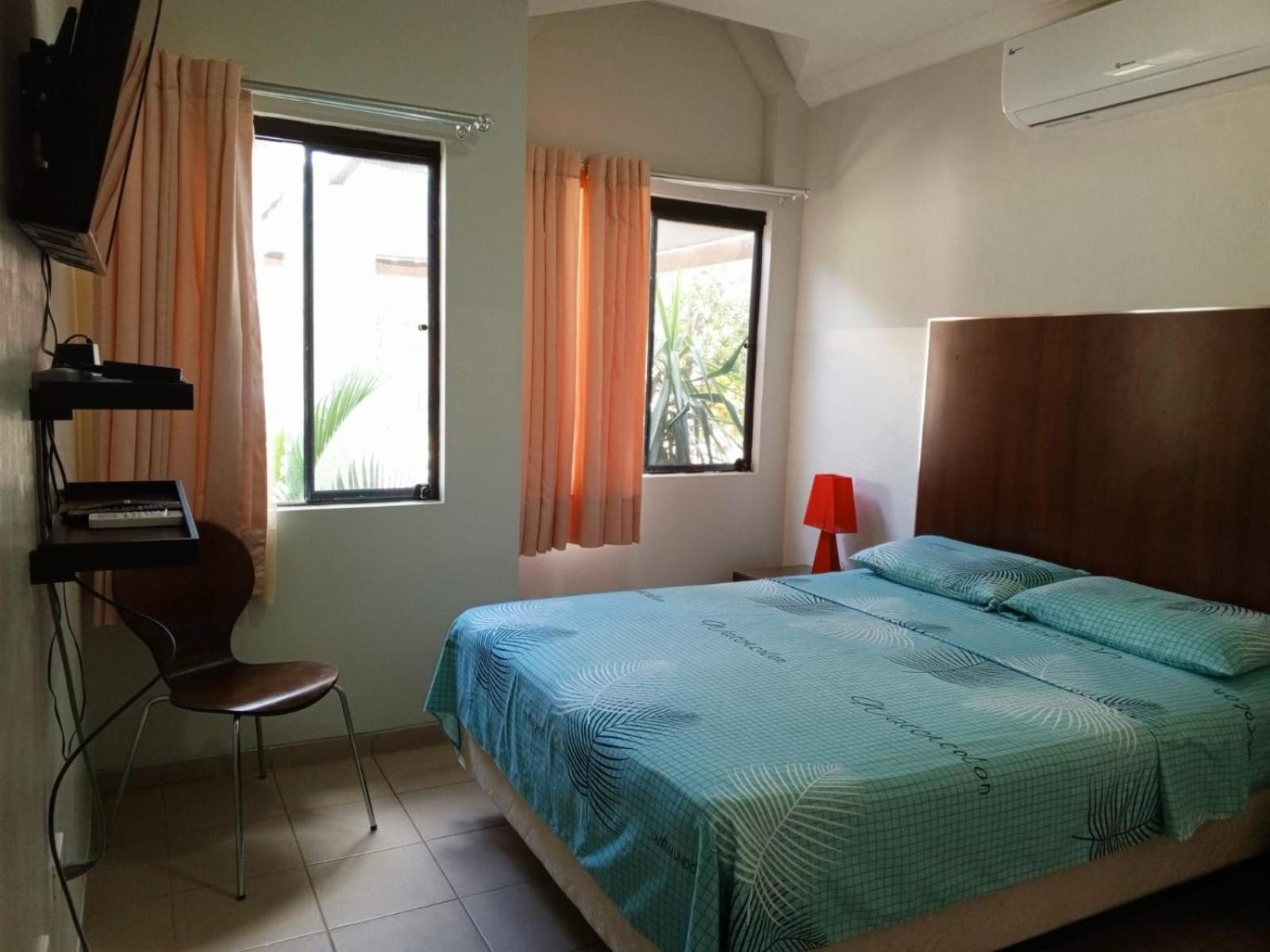Pequeno Y Acogedor Departamento Con Garaje Y Recibe Pequenos Peluditos Santa Cruz de La Sierra Εξωτερικό φωτογραφία